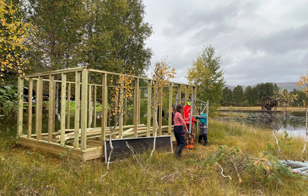 Reisverk til båthus, foto